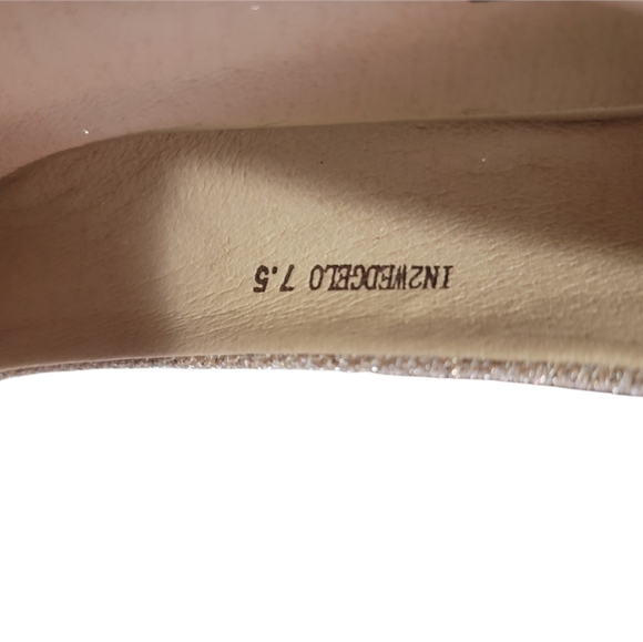Sparkling COOL wedges sz 7.5 - Picture 4 of 7